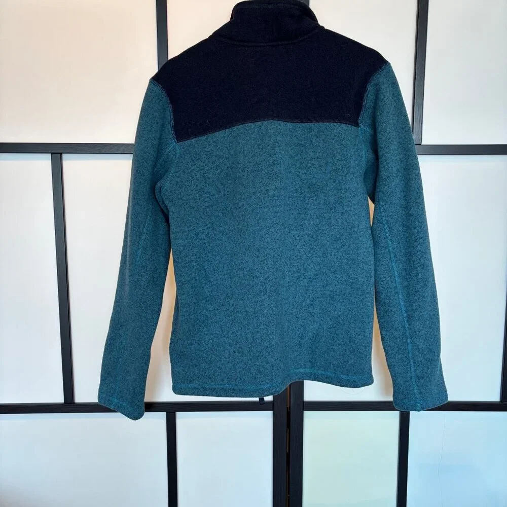 The North Face please item